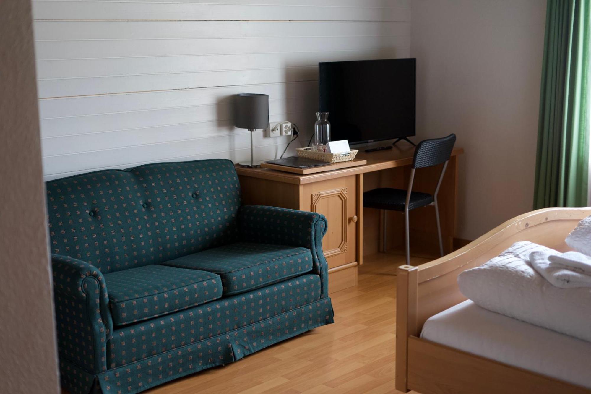 Voegeli Alpenhotel Malbun Luaran gambar