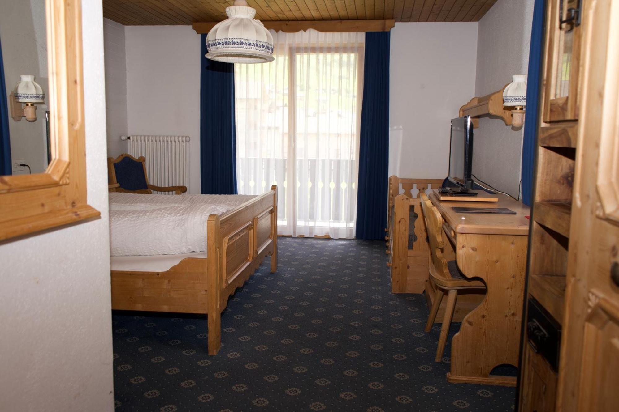 Voegeli Alpenhotel Malbun Luaran gambar