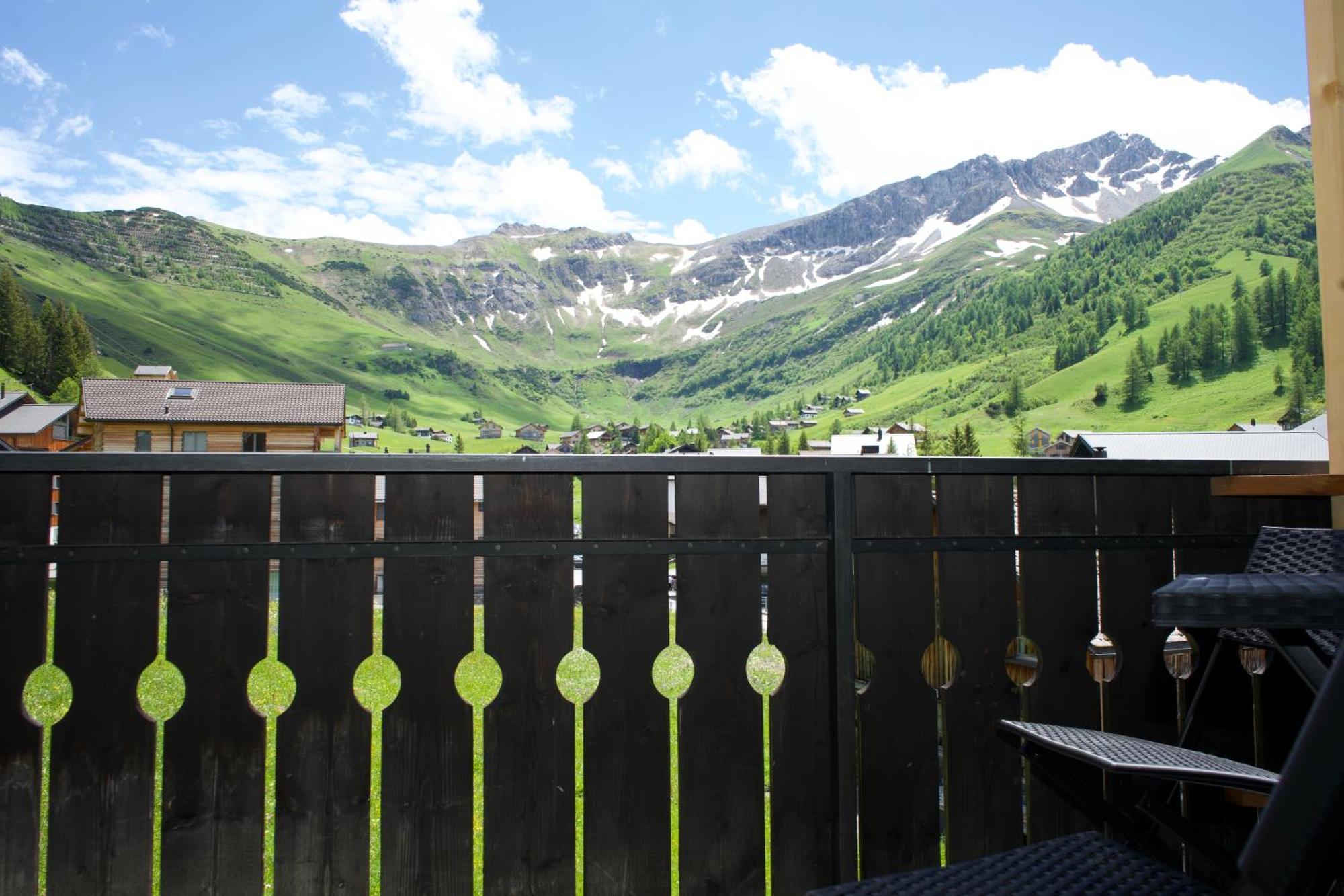 Voegeli Alpenhotel Malbun Luaran gambar