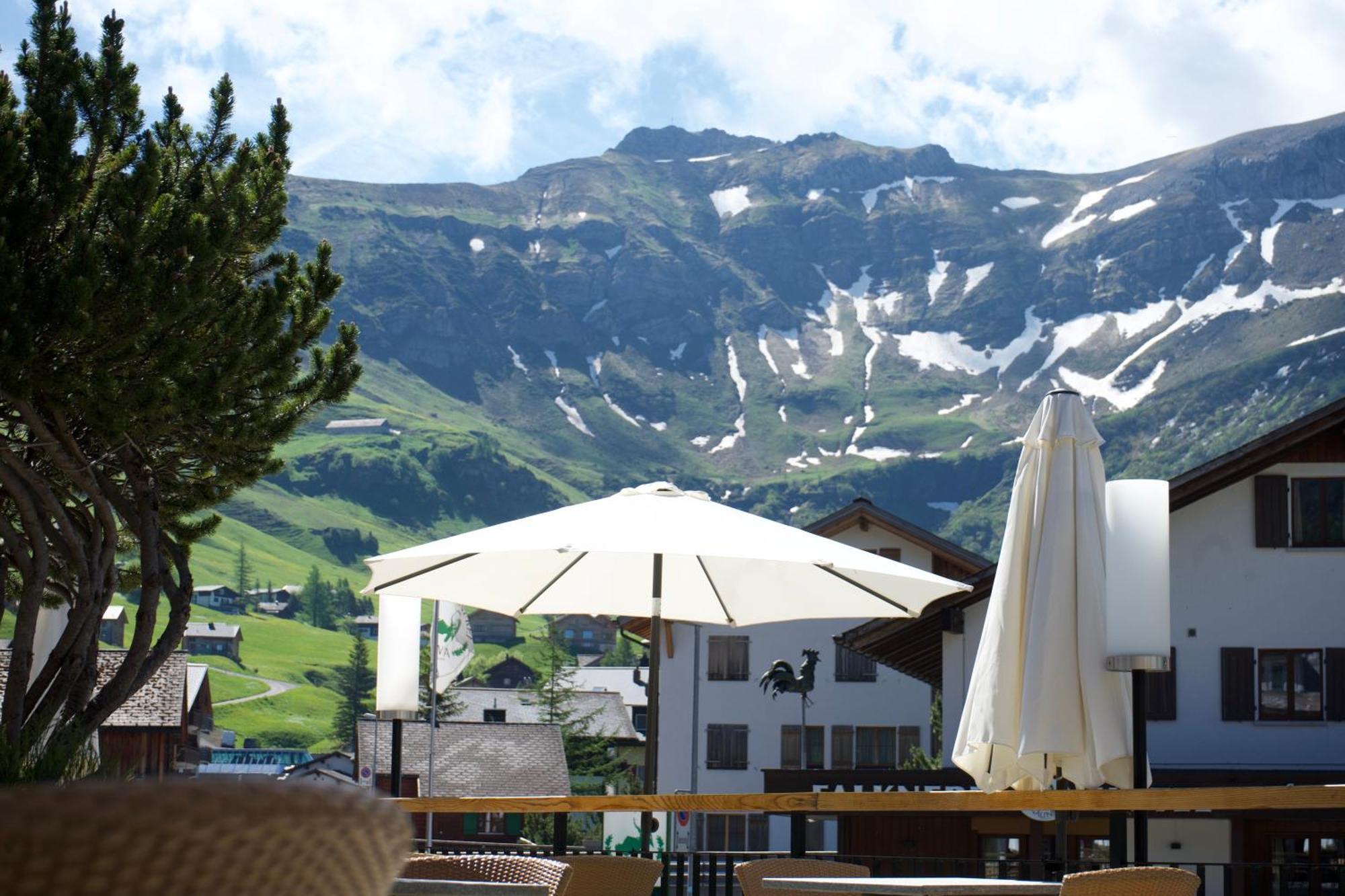 Voegeli Alpenhotel Malbun Luaran gambar